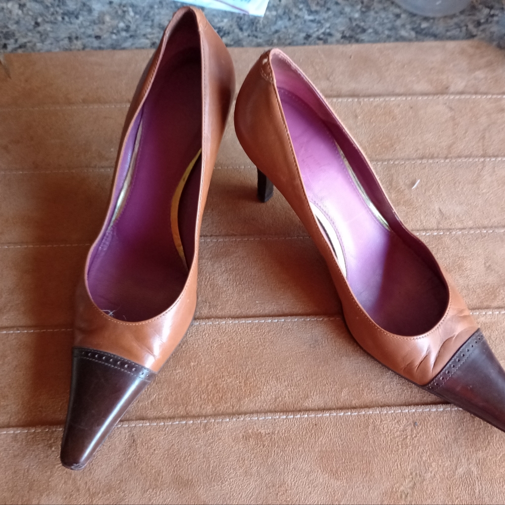 Donald J Pliner Two-Tone Pointed-Toe Italy High Heel Pumps Size 6.5 (66)